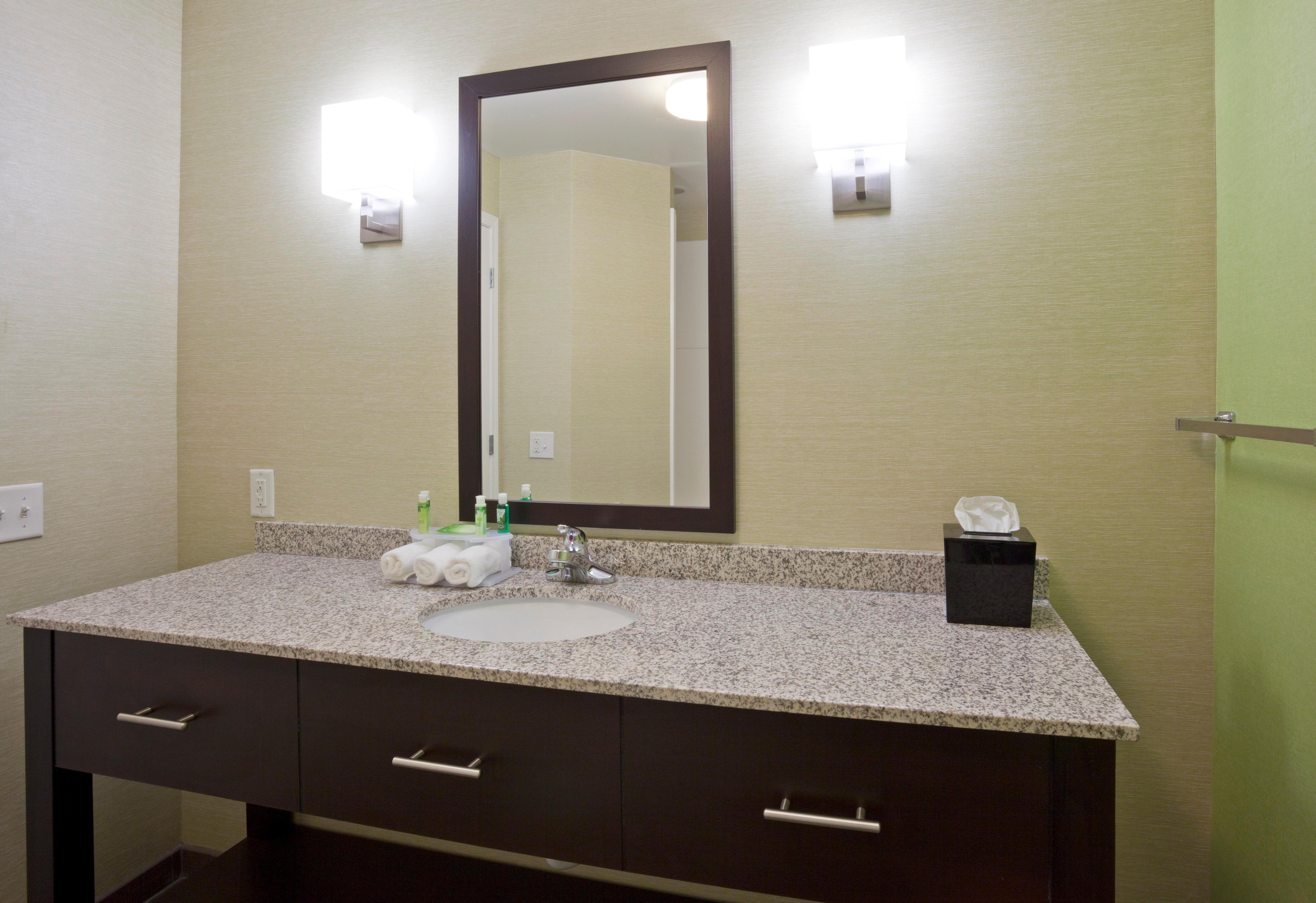 Holiday Inn Express Hotel & Suites Rogers By Ihg Екстер'єр фото