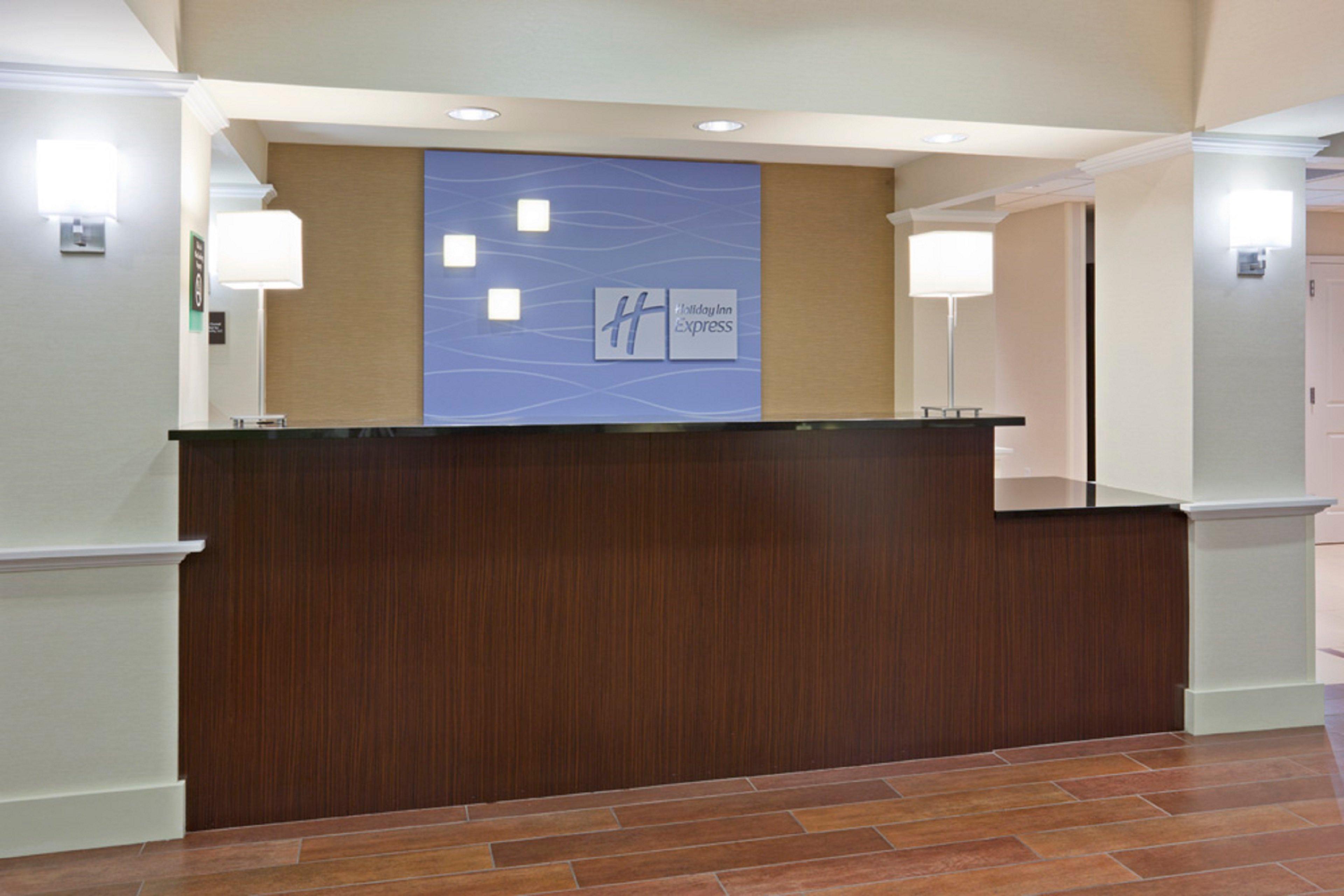 Holiday Inn Express Hotel & Suites Rogers By Ihg Екстер'єр фото