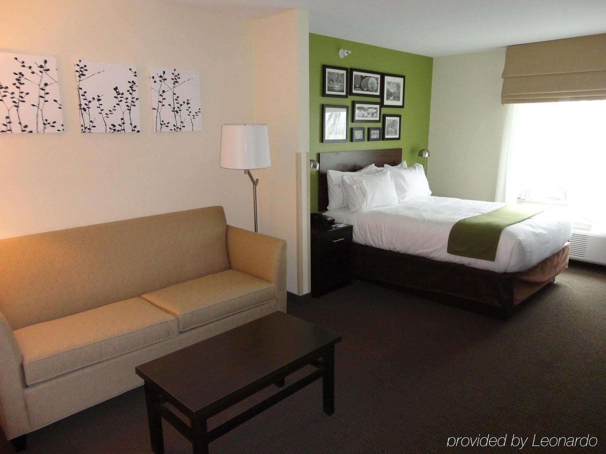 Holiday Inn Express Hotel & Suites Rogers By Ihg Екстер'єр фото